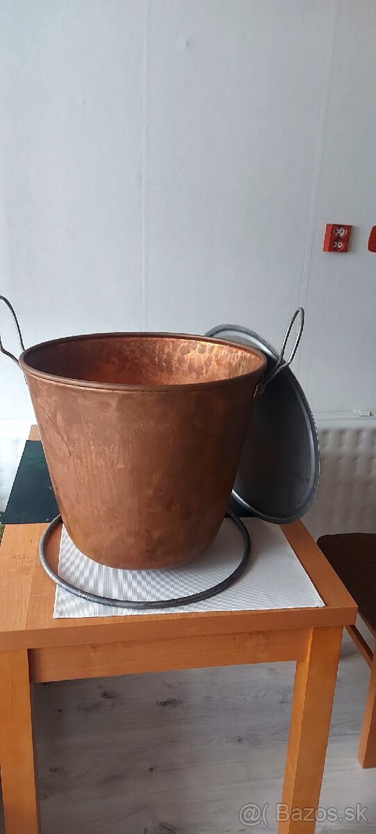 Medený kotlik