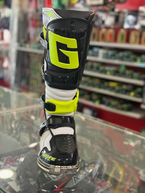 GAERNE SG10 WHITE BLACK YELLOW