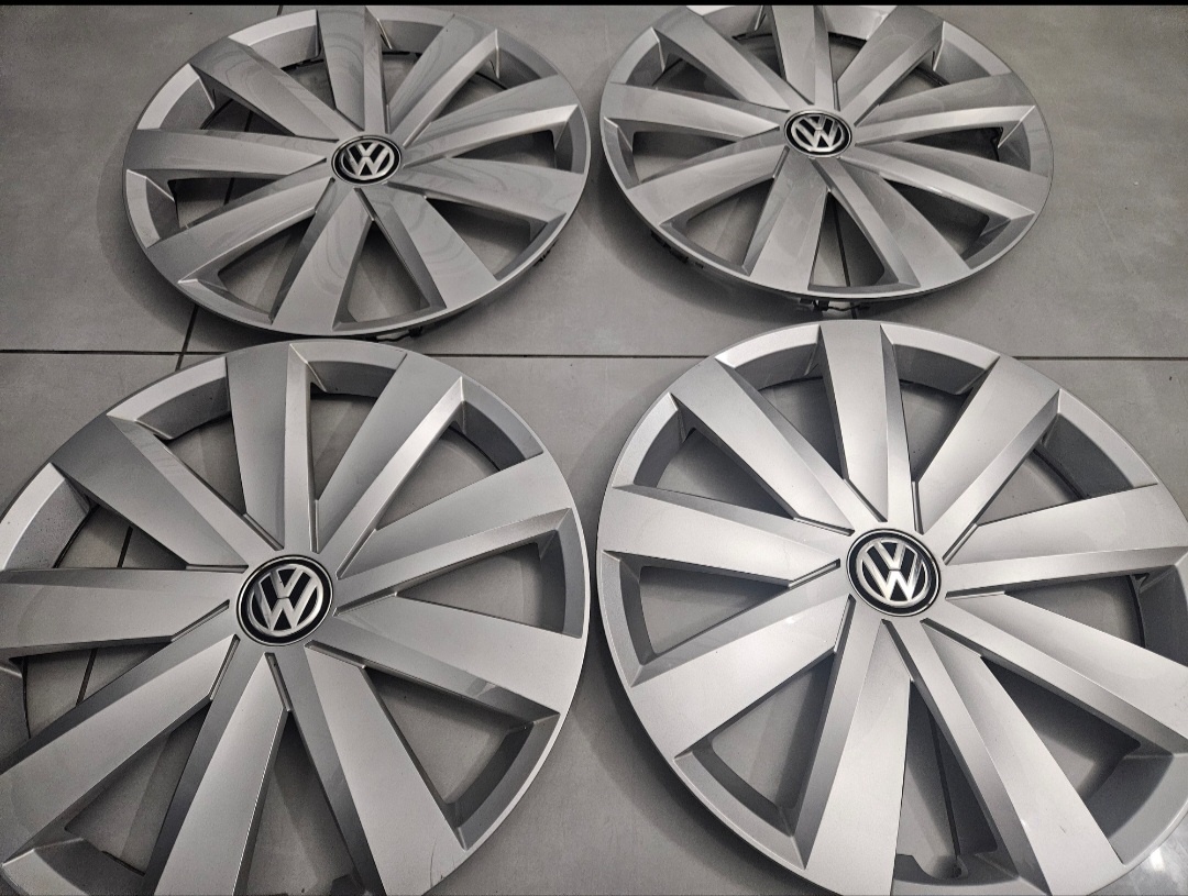 Puklice 16-tky Volkswagen
