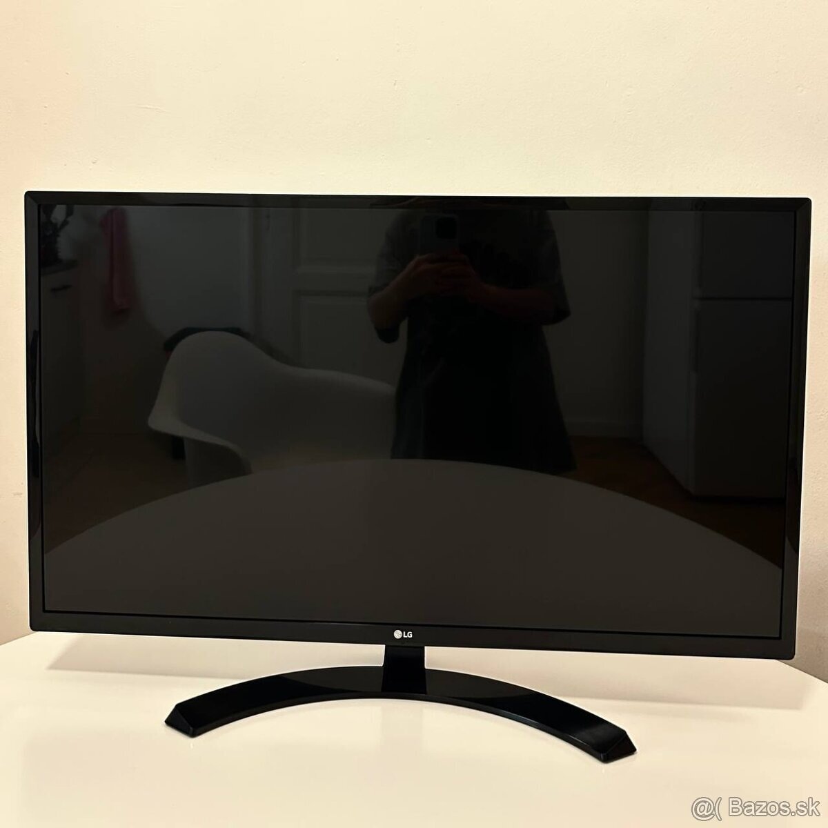 32inch FullHD IPS LG Monitor (Bez Reproduktorov)