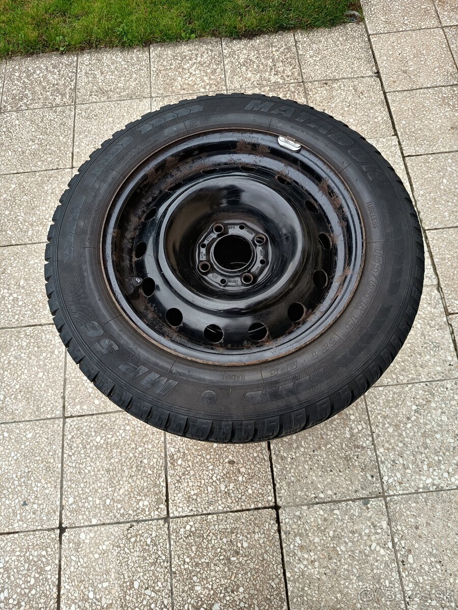 Zimné pneumatiky Matador MP56 185/65/R15 aj s diskami