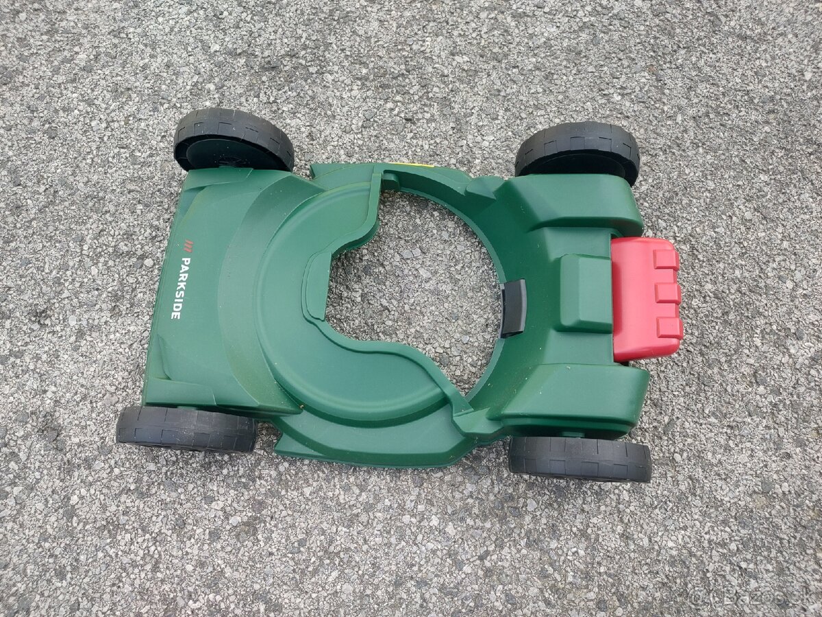 Predam podstavec na kolesach ku krovinorezu PARKSIDE