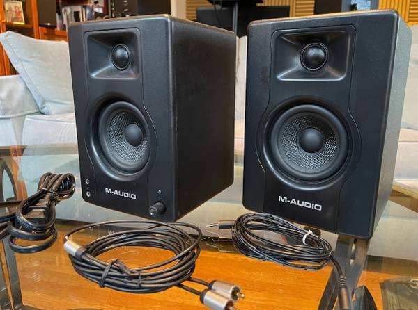 M AUDIO BX3