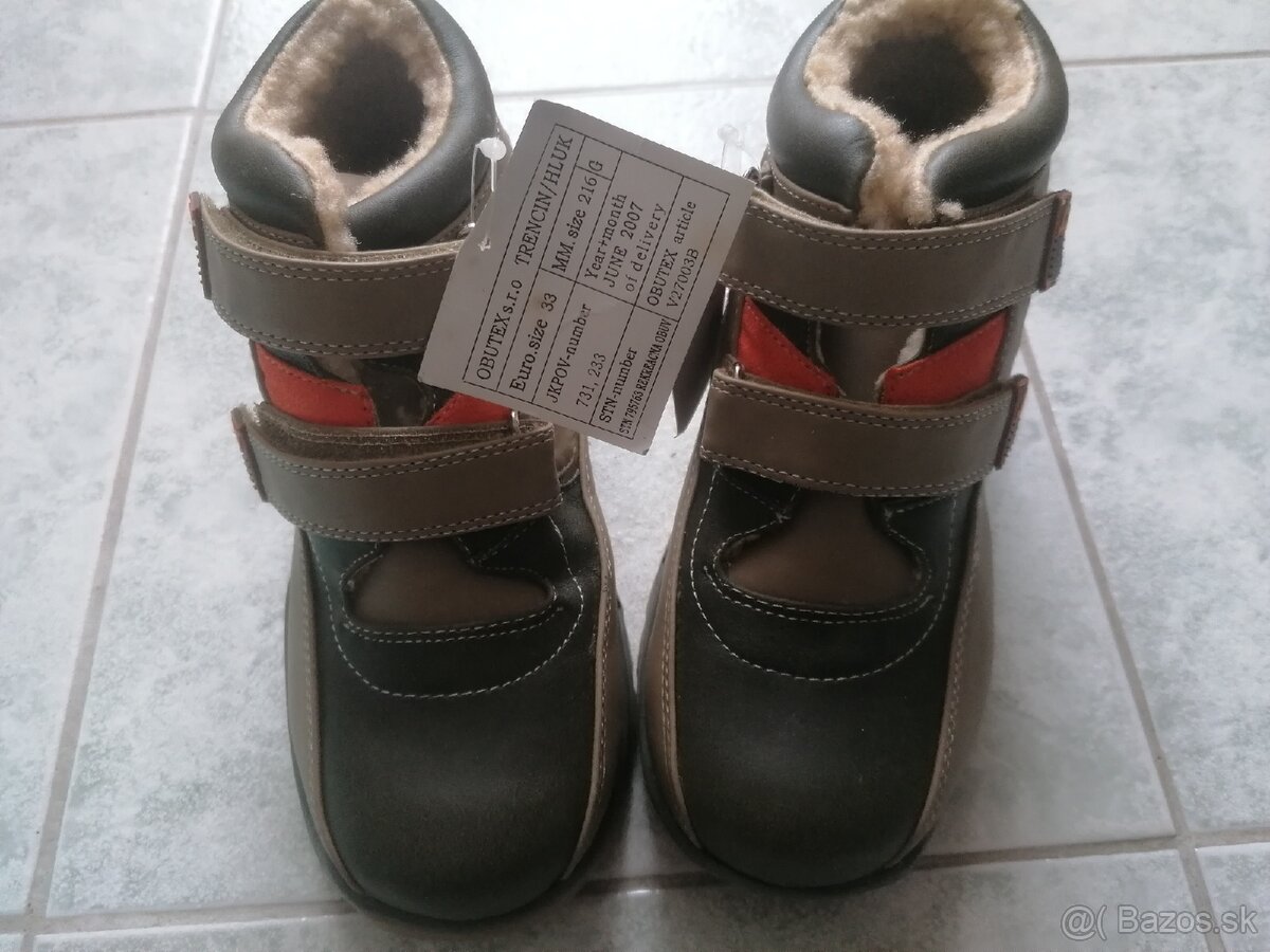 Chlapčenské topánky veľkosť 33