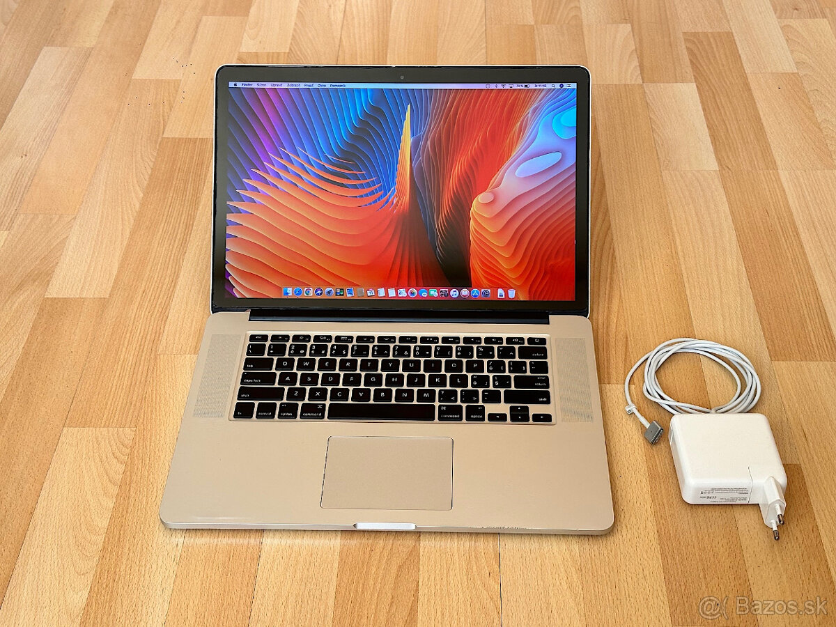MacBook Pro 15", i7 2,3 GHz, 4-jadrový, NOVÁ BATÉRIA
