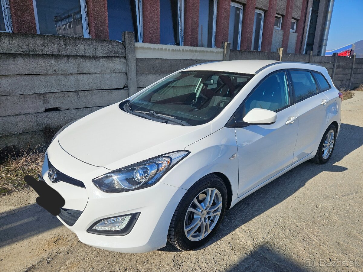 HYUNDAI I30 combi kia ceed