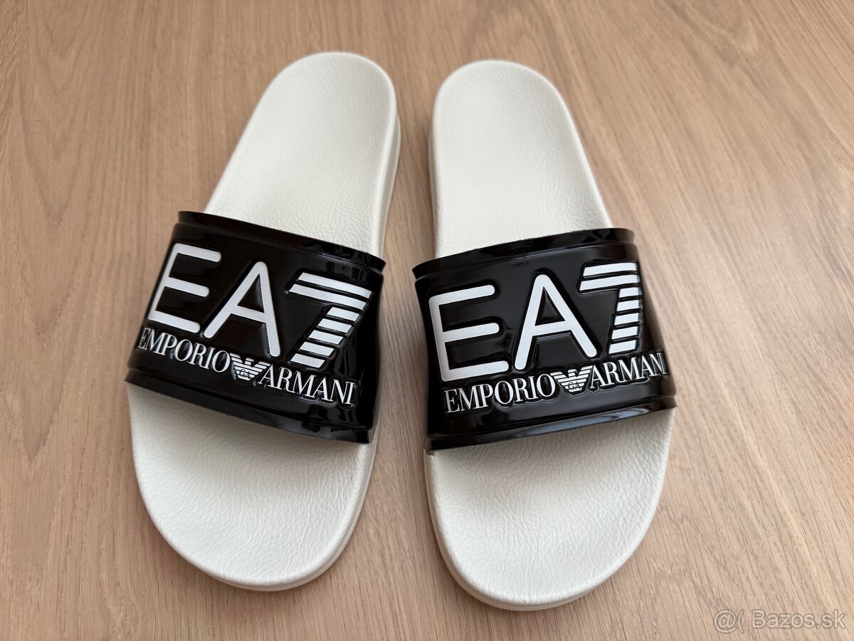 Armani Páske šľapky