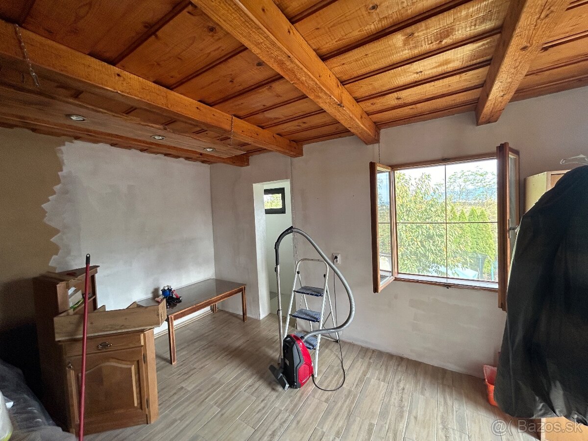 Darujem za odvoz staré renovovane okna