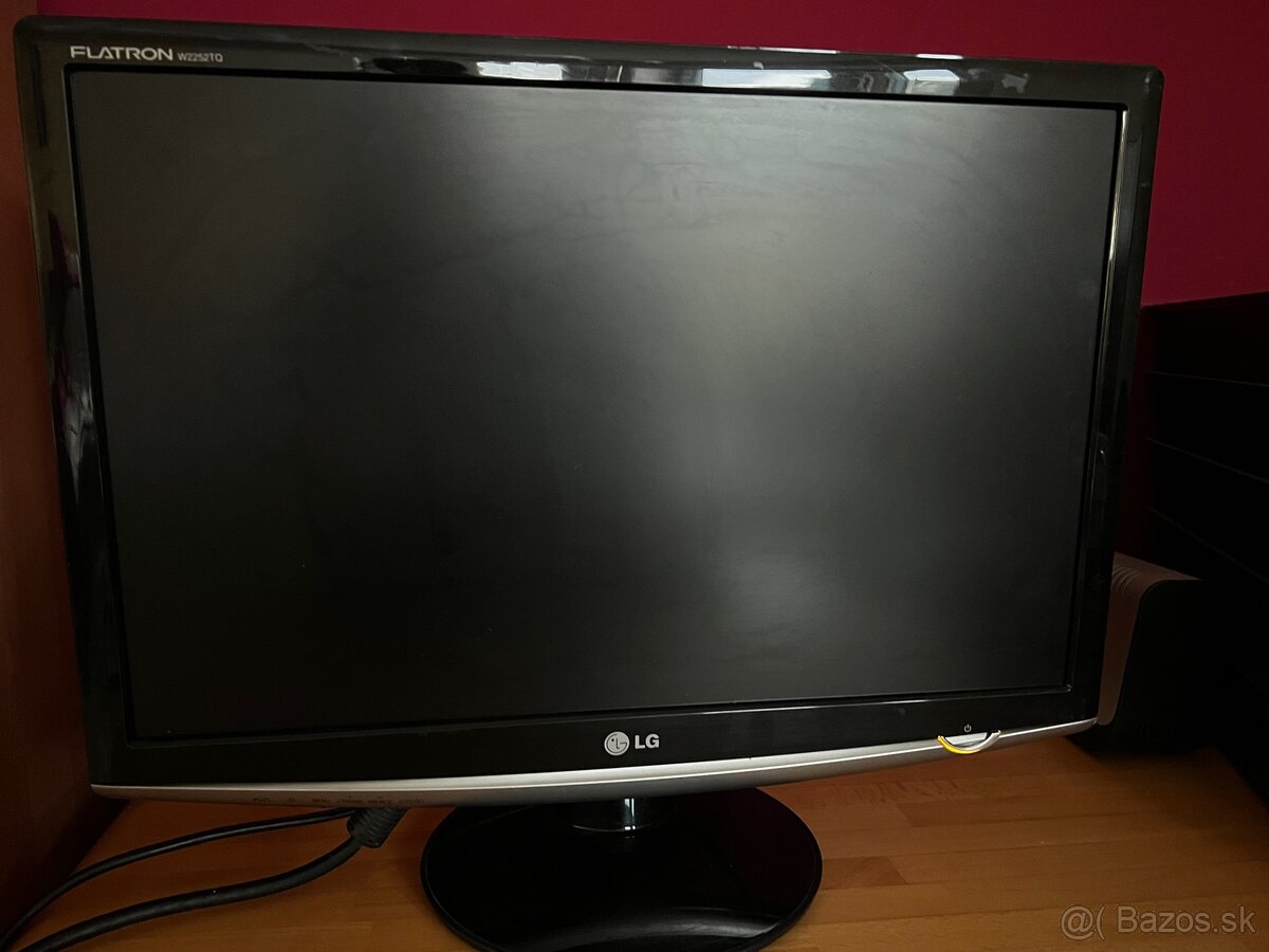 22" monitor LG