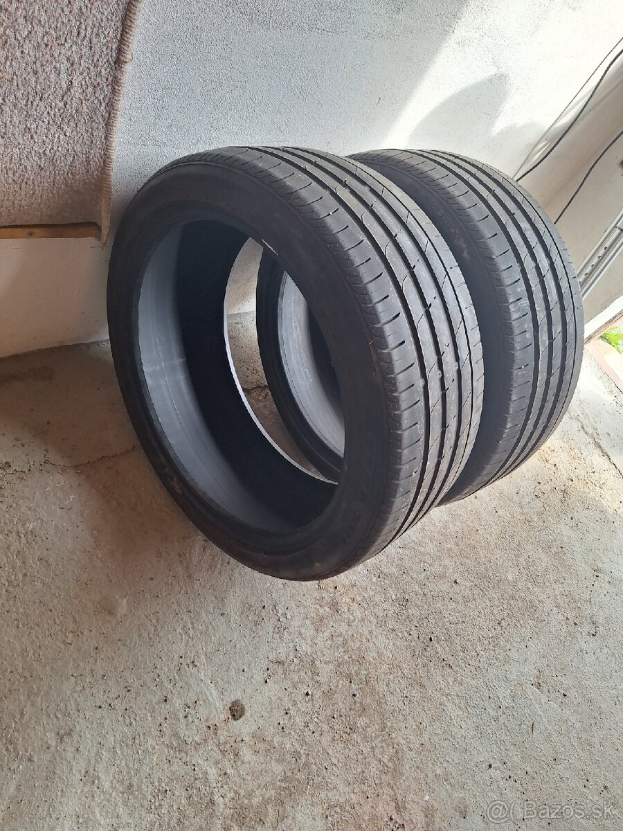 Pneu NEXEN 235 40 Z R19