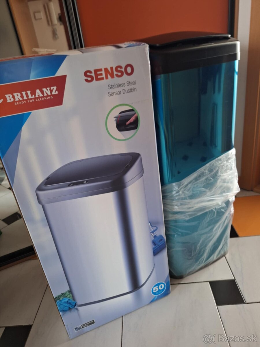 Nový bezdotykový smetný kôš