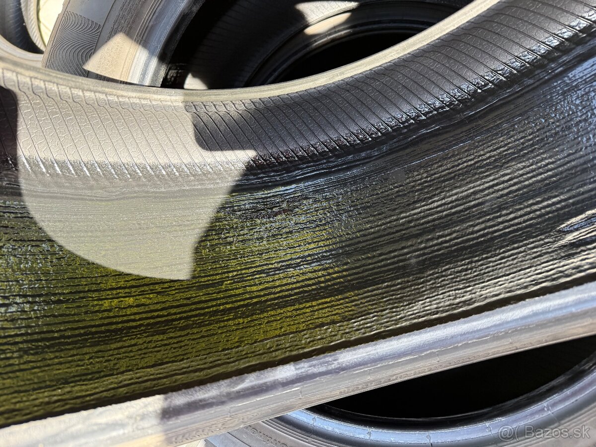 Predám letné pneumatiky 225/55 R17 97W