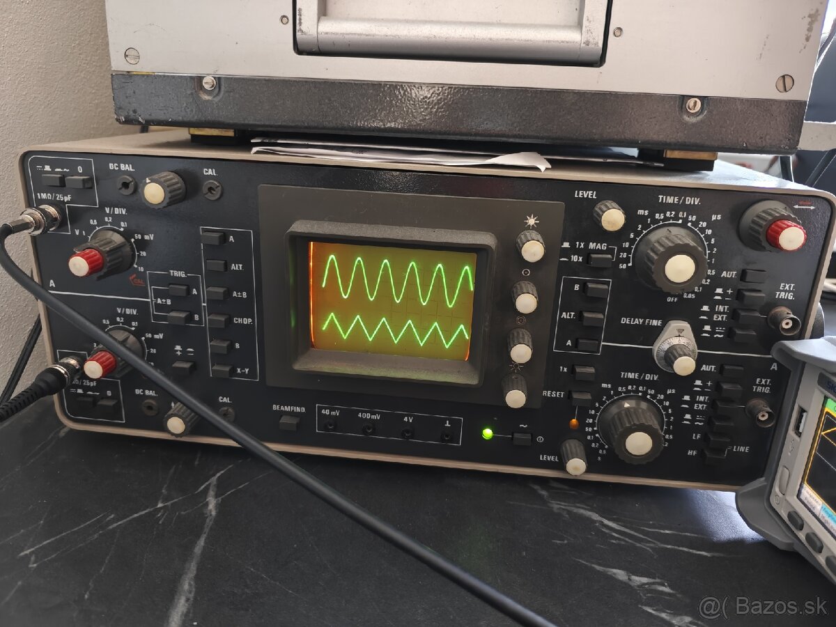 Predam osciloskop Tesla BM566A