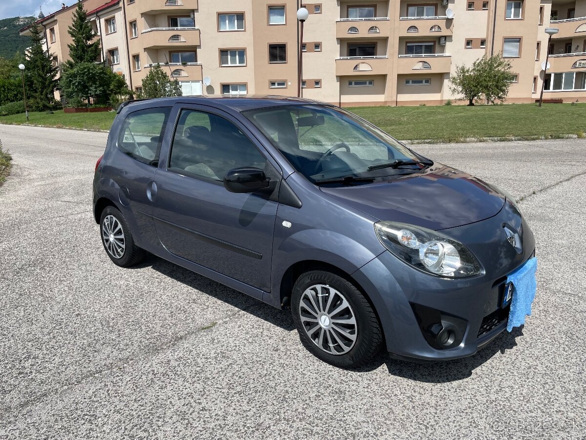 Twingo 1,2 16V, rv 2011, kúp. v SR, nová STK, EK, Top