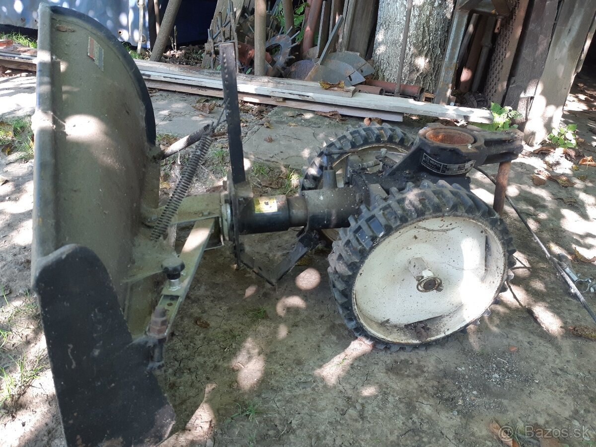 Predam pluh s prevodovkou