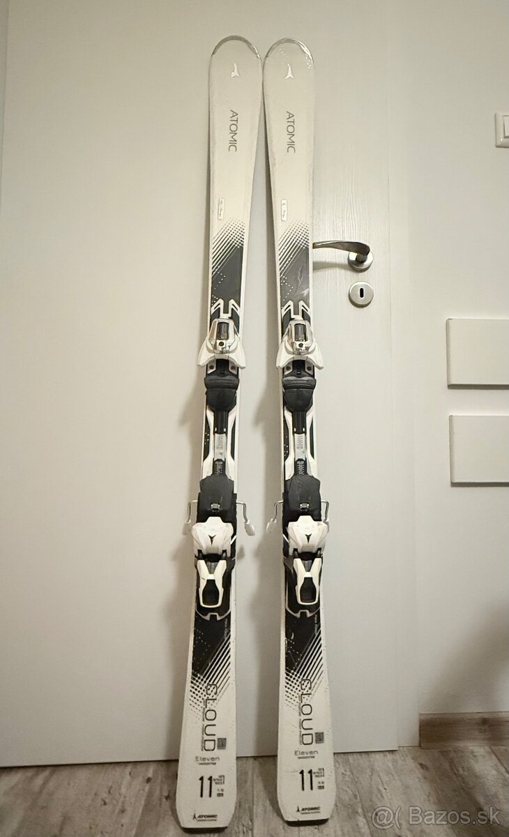 Predám dámske zjazdové lyže Aromic