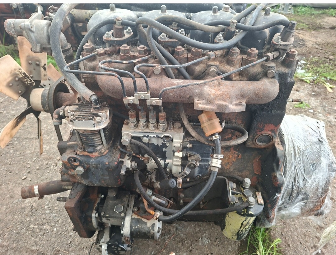 PREDAM KOMPLETNY MOTOR NA TRAKTOR ZETOR 6320,6340