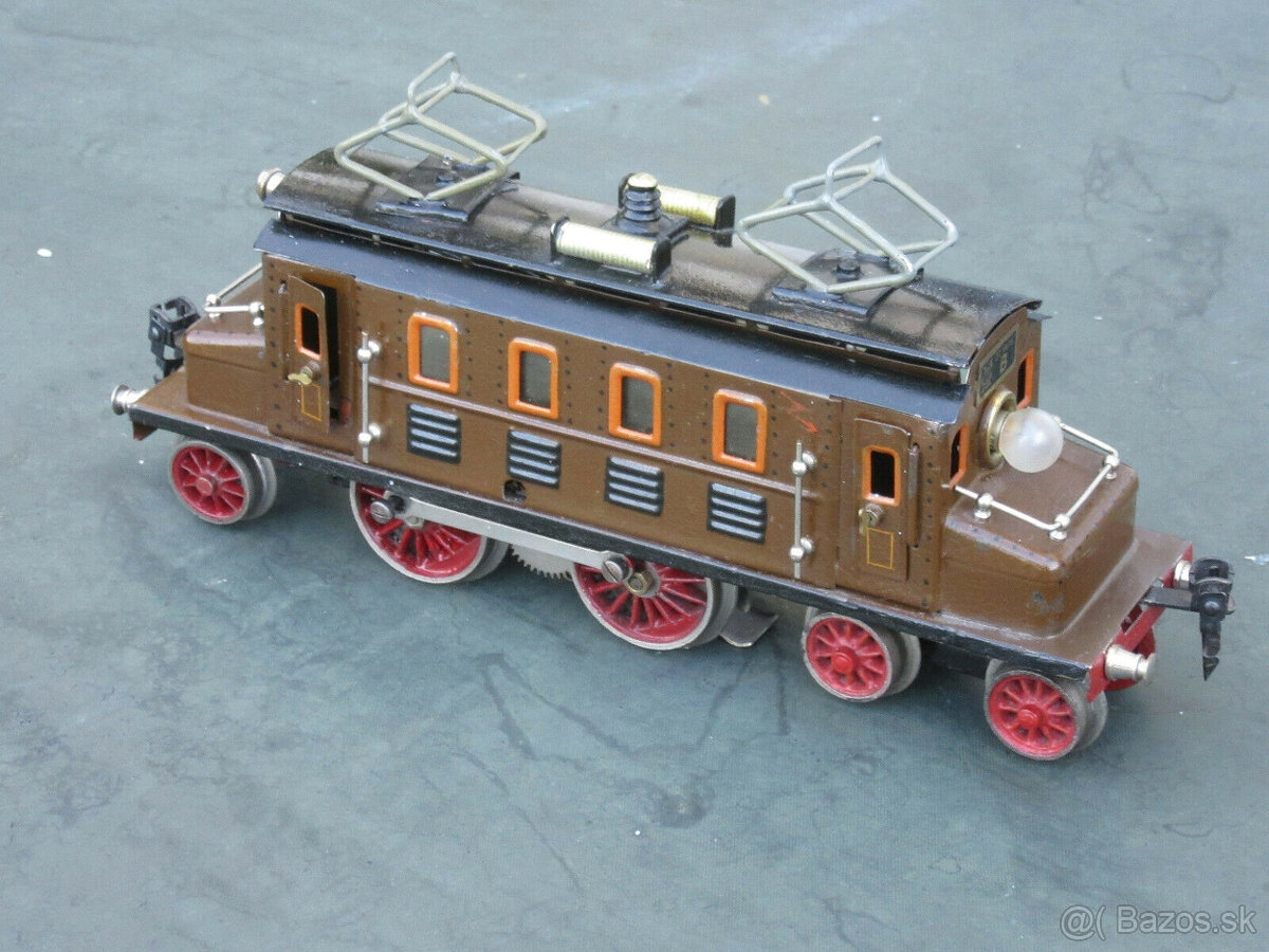 Rušeň Märklin E CS 66 13020 - hnedá - rozchod 0