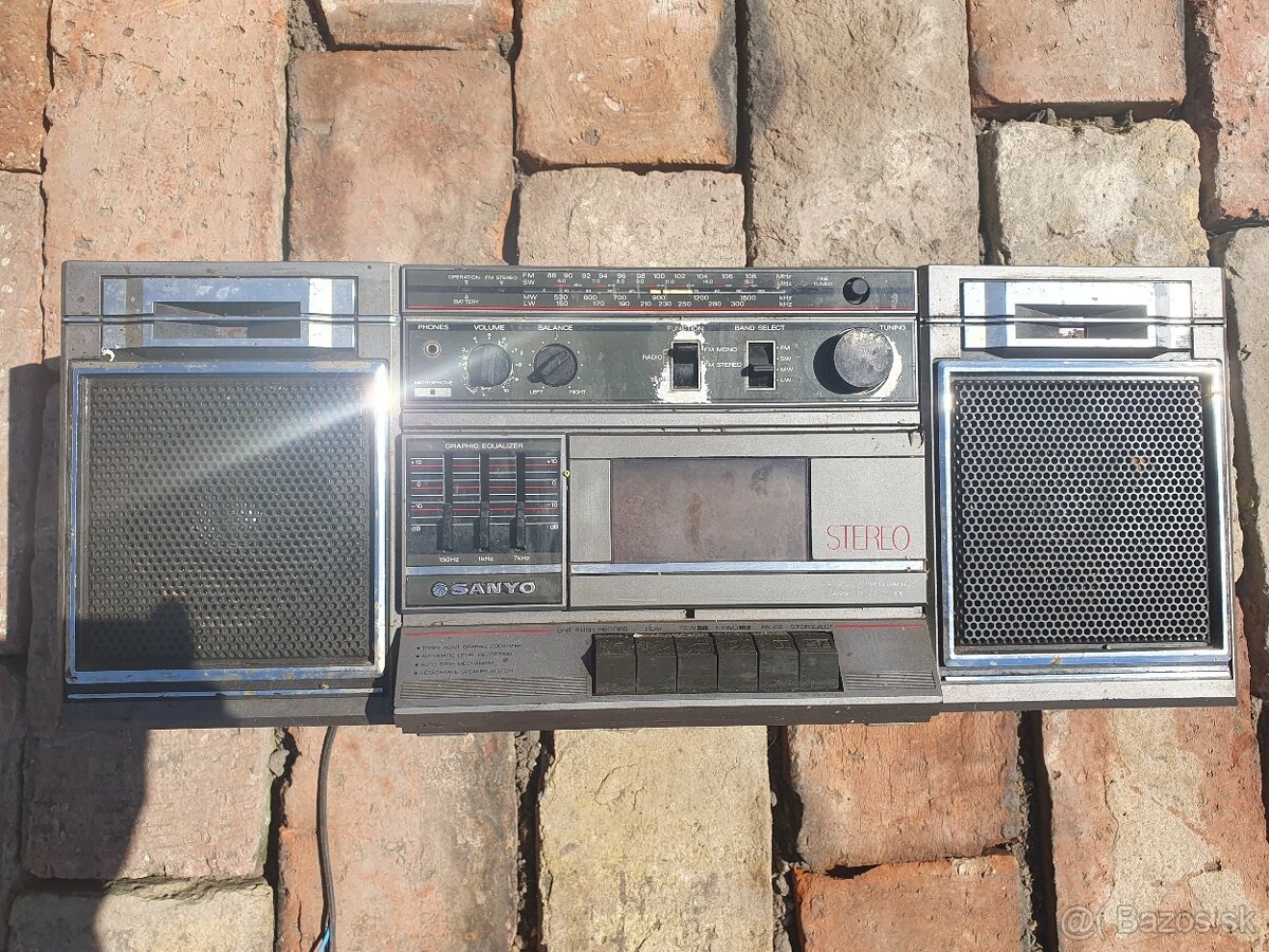 Predam Sanyo Stereo Radio Cassette Recorder M9711LU