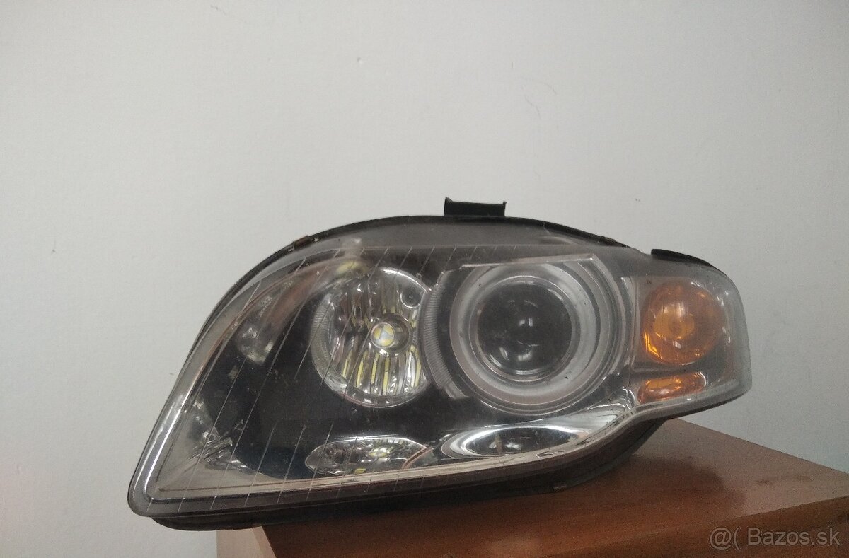 L Xenón Audi A4b7 20-11428-05-2