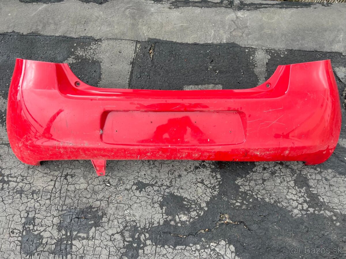 Zadný nárazník Toyota Yaris