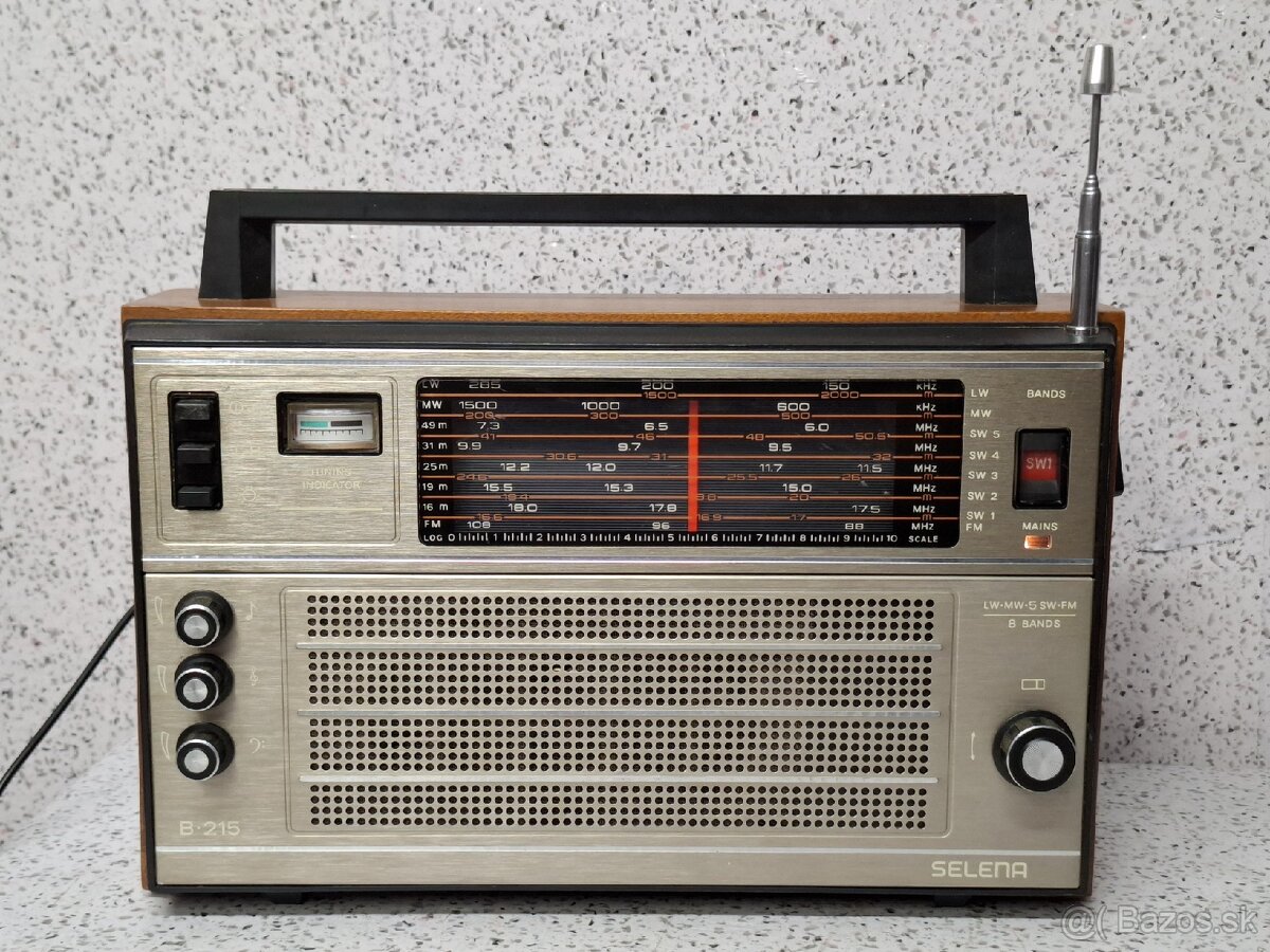 Cccp Rádio Selena B 215 》 VKV 88-108 MHz USSR
KÚP TERAZ