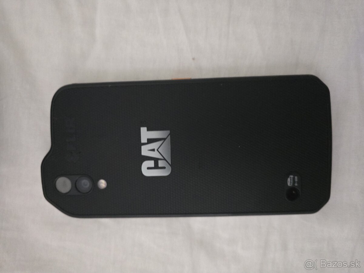 Mobil CAT 61