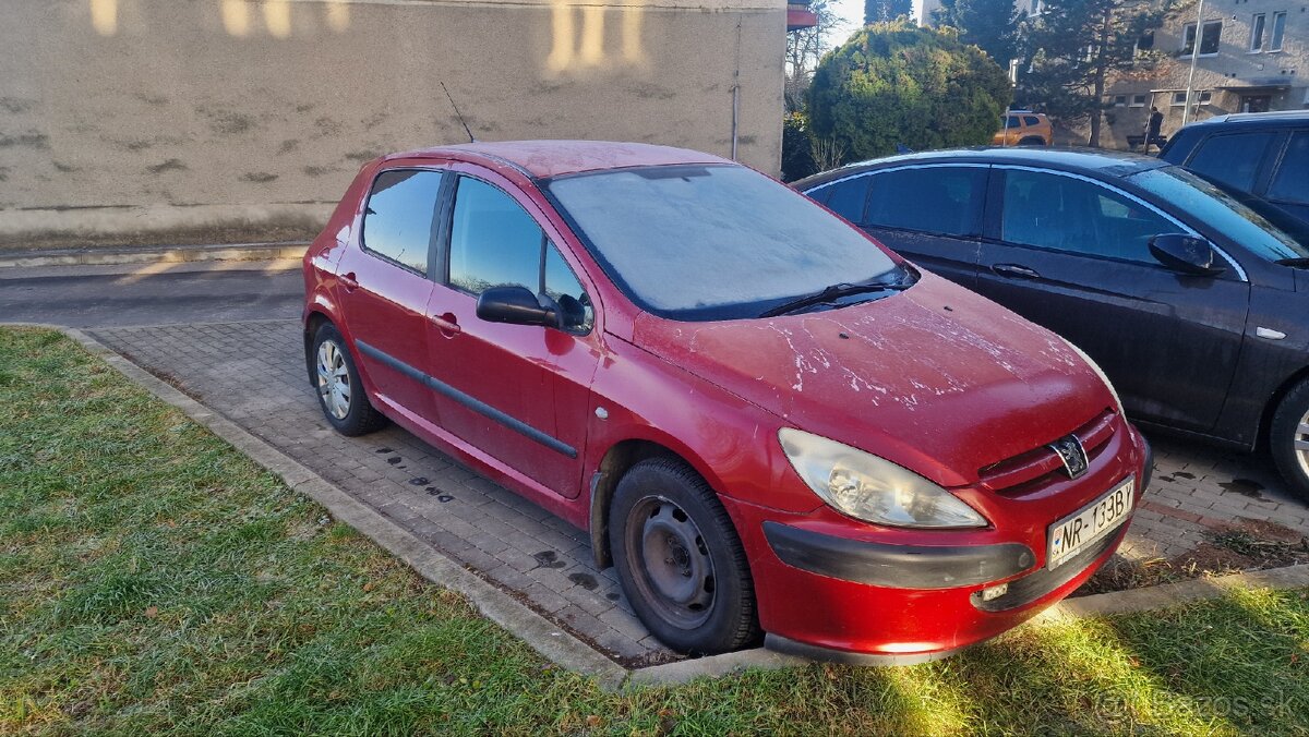 Peugeot 307 1,4 benzín