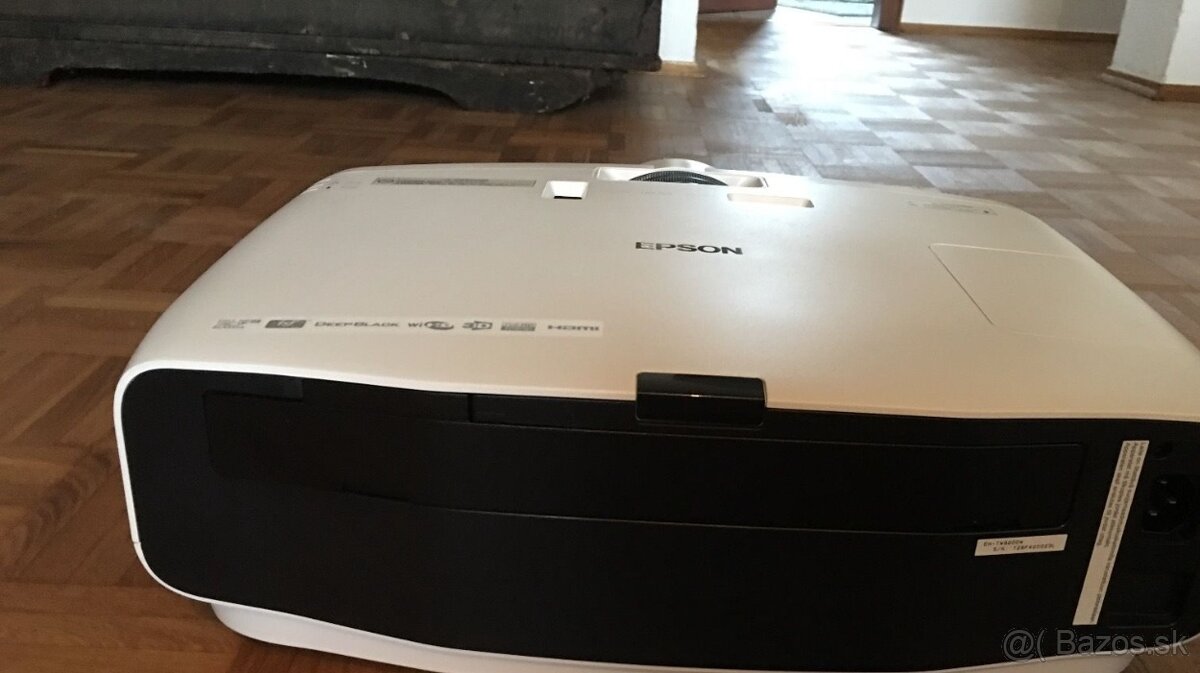 EPSON EH-TW9200W Bezdrôtový Full HD-2D3D projektor