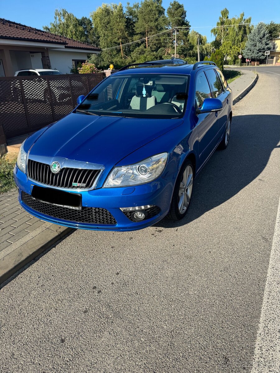 Škoda Octavia Combi 2.0 TDI 125 kW RS DSG 2010