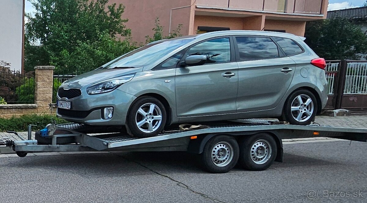 Kia Carens r.v.2015 - POKAZENÝ MOTOR
