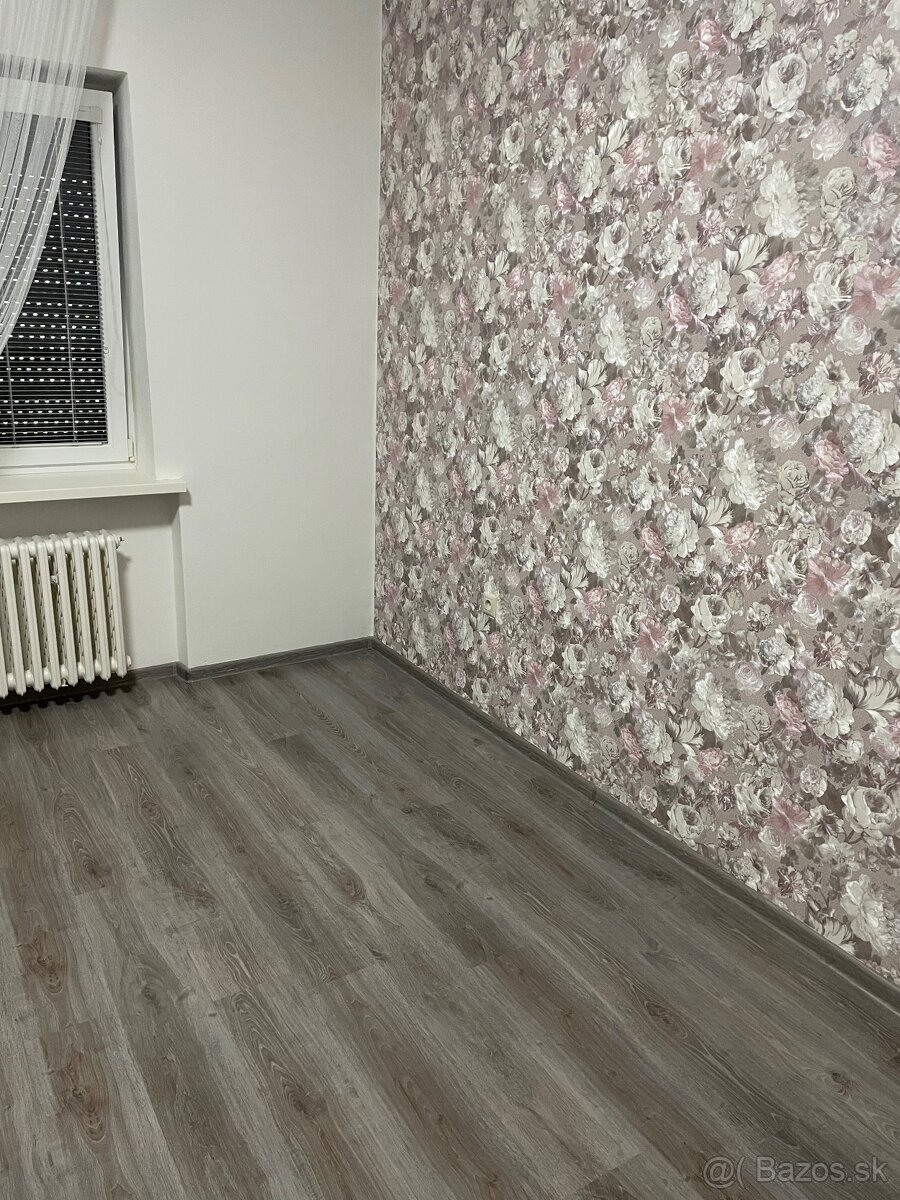 Plavajuca podlaha, laminatova podlaha