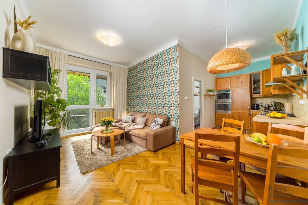 NOVÁ CENA zariadený, tehlový 3 izb. byt, balkón, Nivy-Rastis