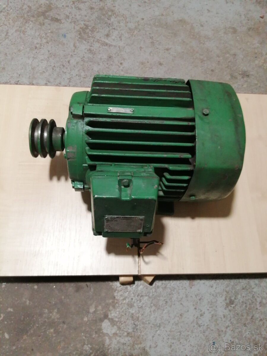 Elektromotor MEZ Mohelnice 0,75kw 695 ot/min, 400V.