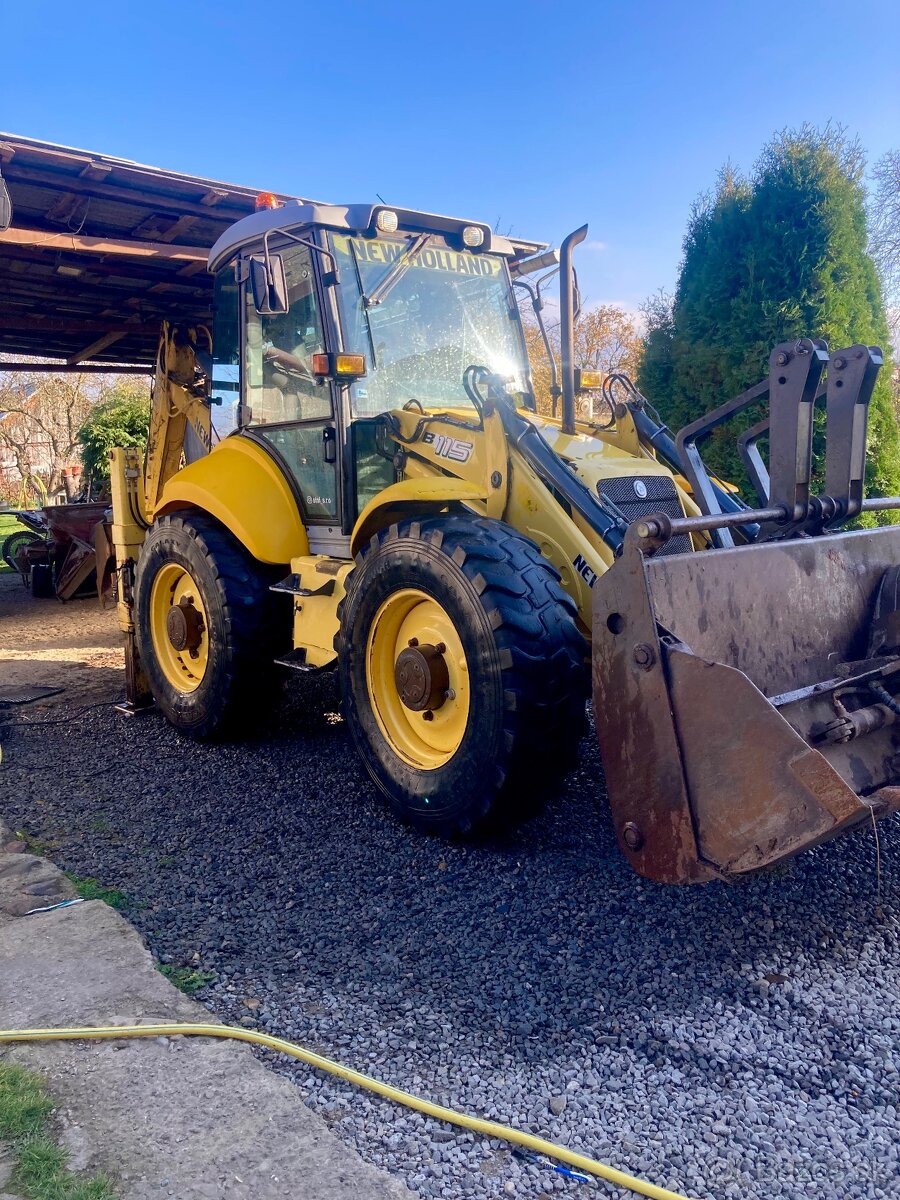 New Holland B115