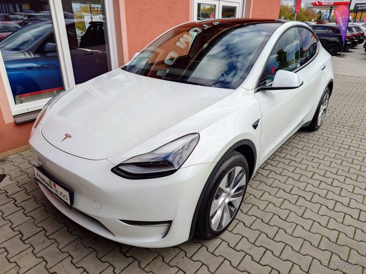 Tesla Model Y 2022 Dual Motor Long Range 378 kW - BERLÍN