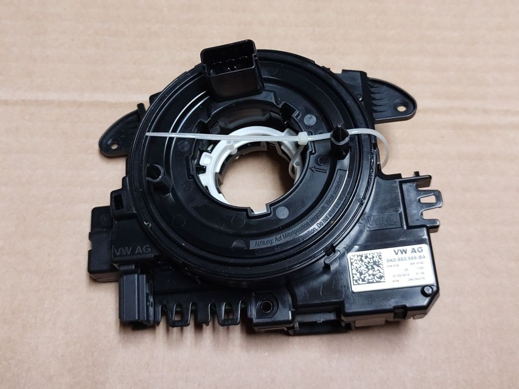 Podvolantový krúžok - Passat B7 - chybný