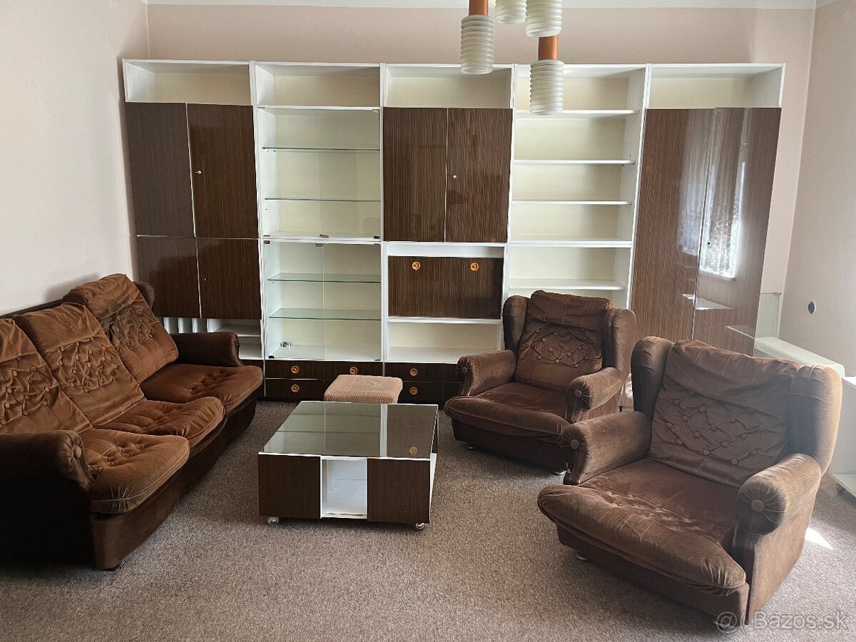 Darujem stary nabytok