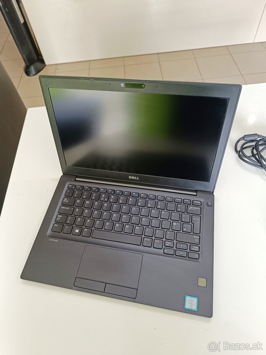 Malý notebook Dell Latitude 7280