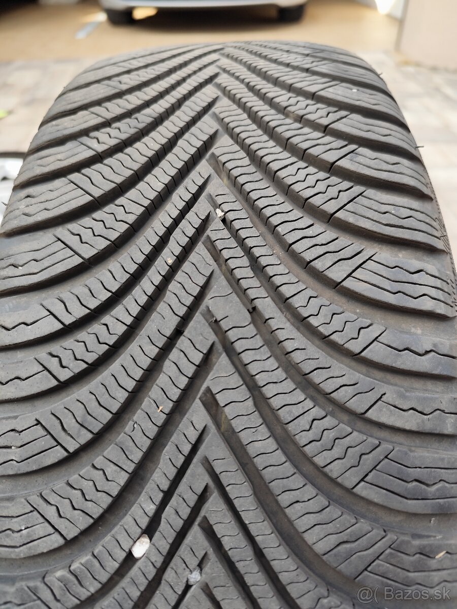 Predám disky 7JX17 H2 a zimné pneumatiky 225/50r17