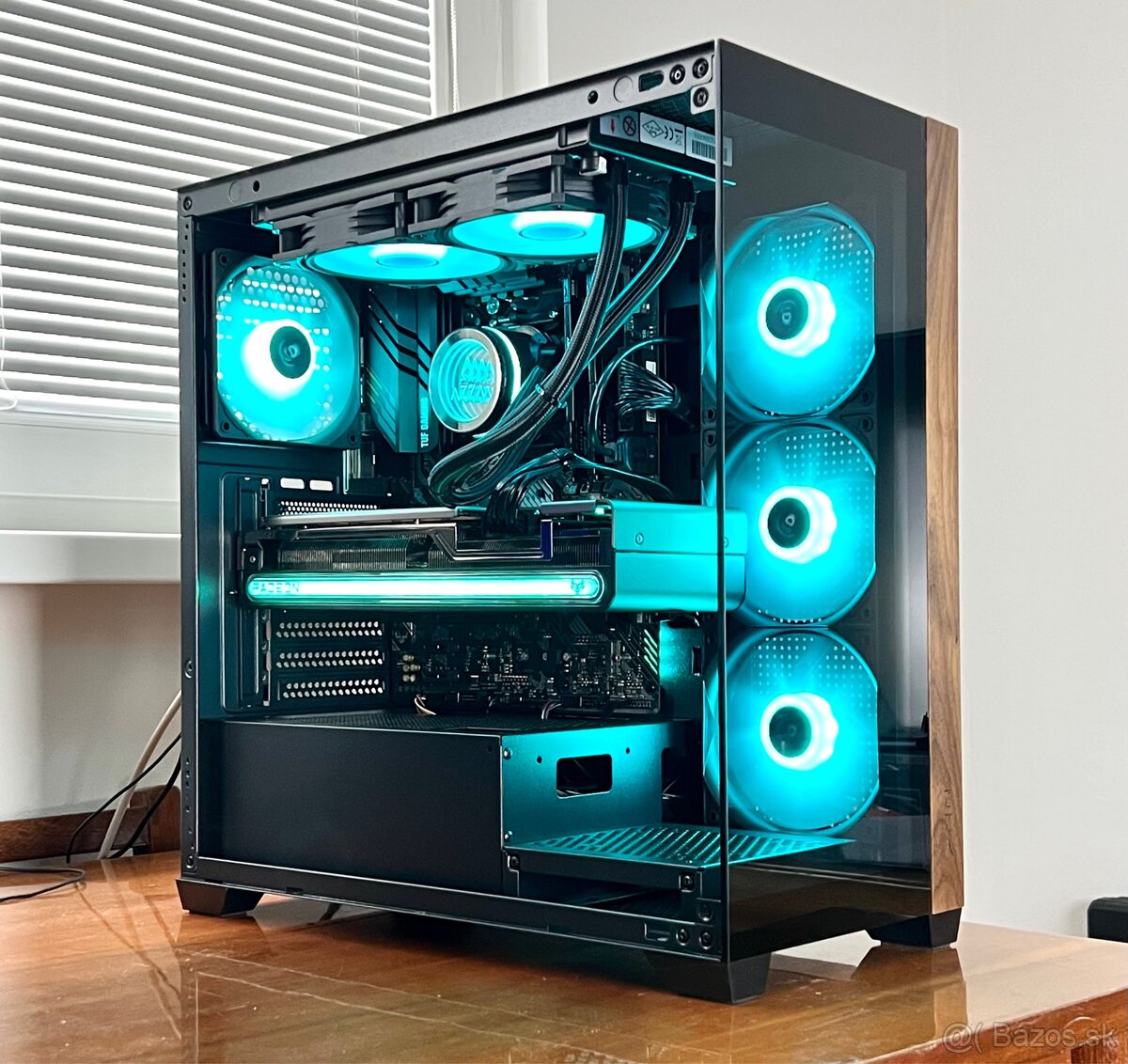 HERNÝ PC- RX 7800XT/ Ryzen 7 5800x/ 32gb ram/ 1tb Ssd