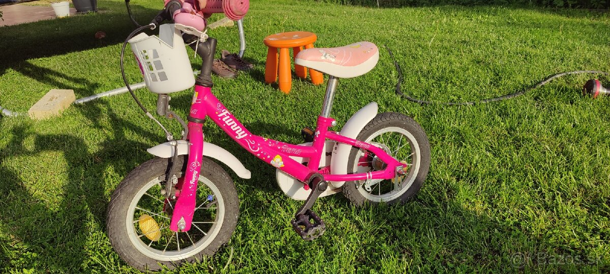 Detský dievčenský bicykel