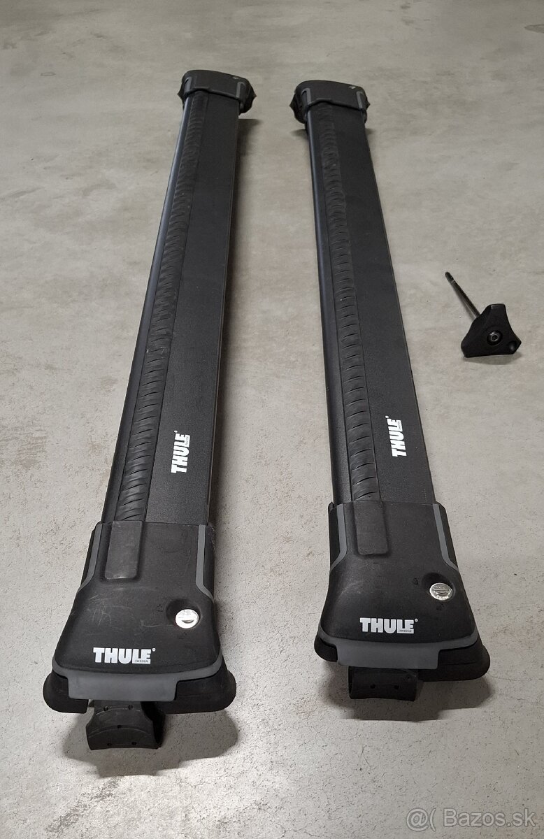 Strešný nosič Thule 7204/7213B/7213B čierny