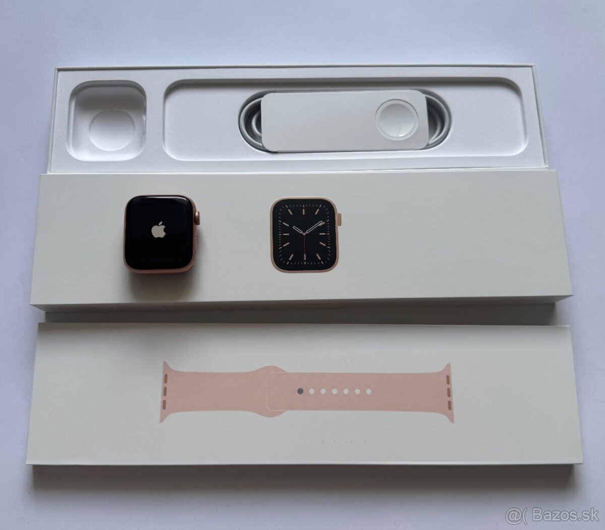 Apple Watch 6 - 44mm Gold + Pink Sand Cellular