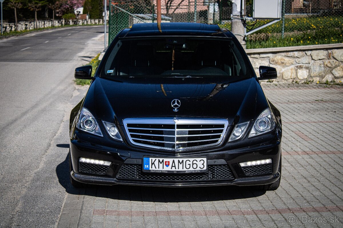 Mercedes E 63 AMG Performance, Krásny stav, Pano, Distronic