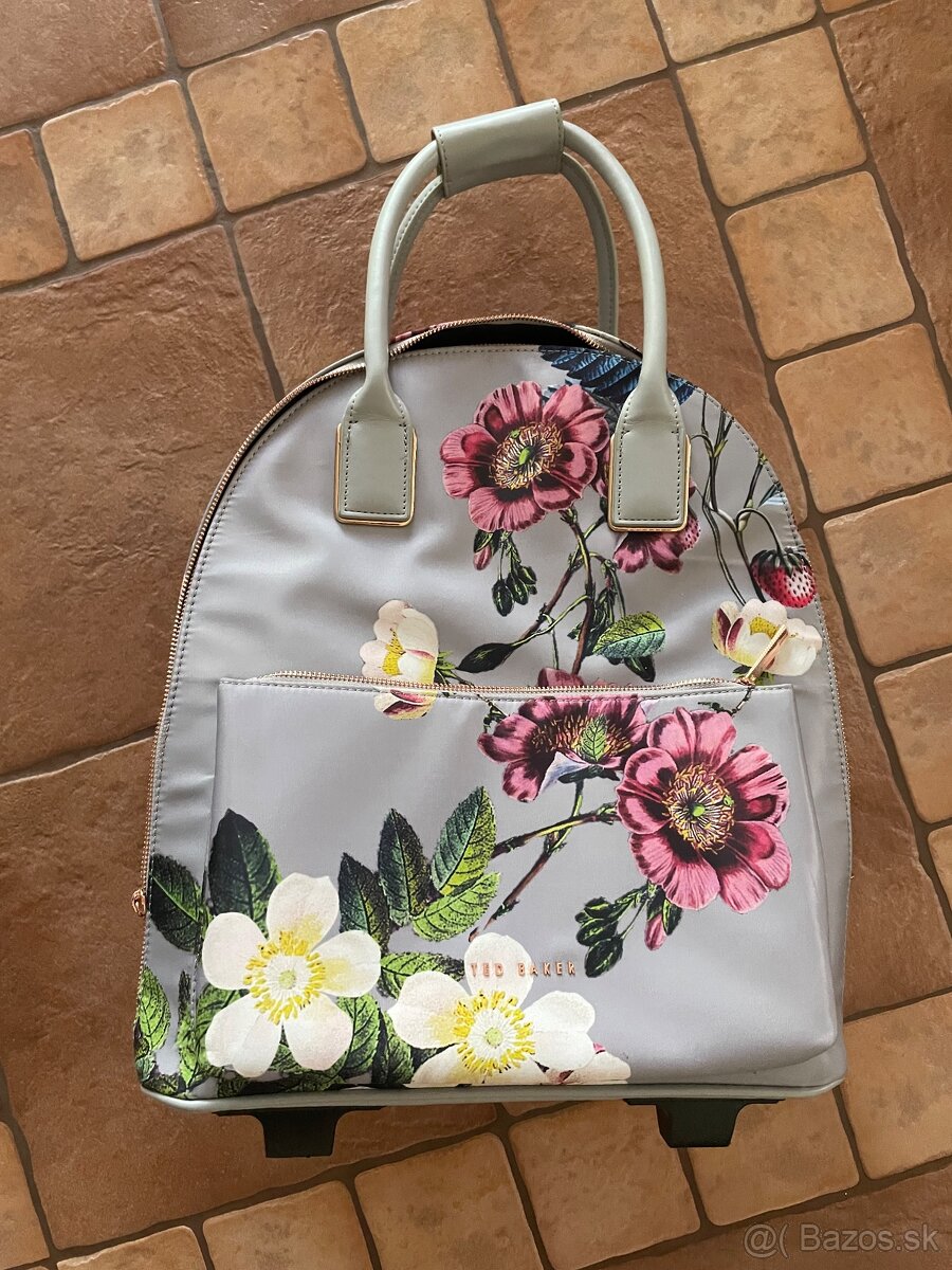 Prekrásny kufor Ted Baker