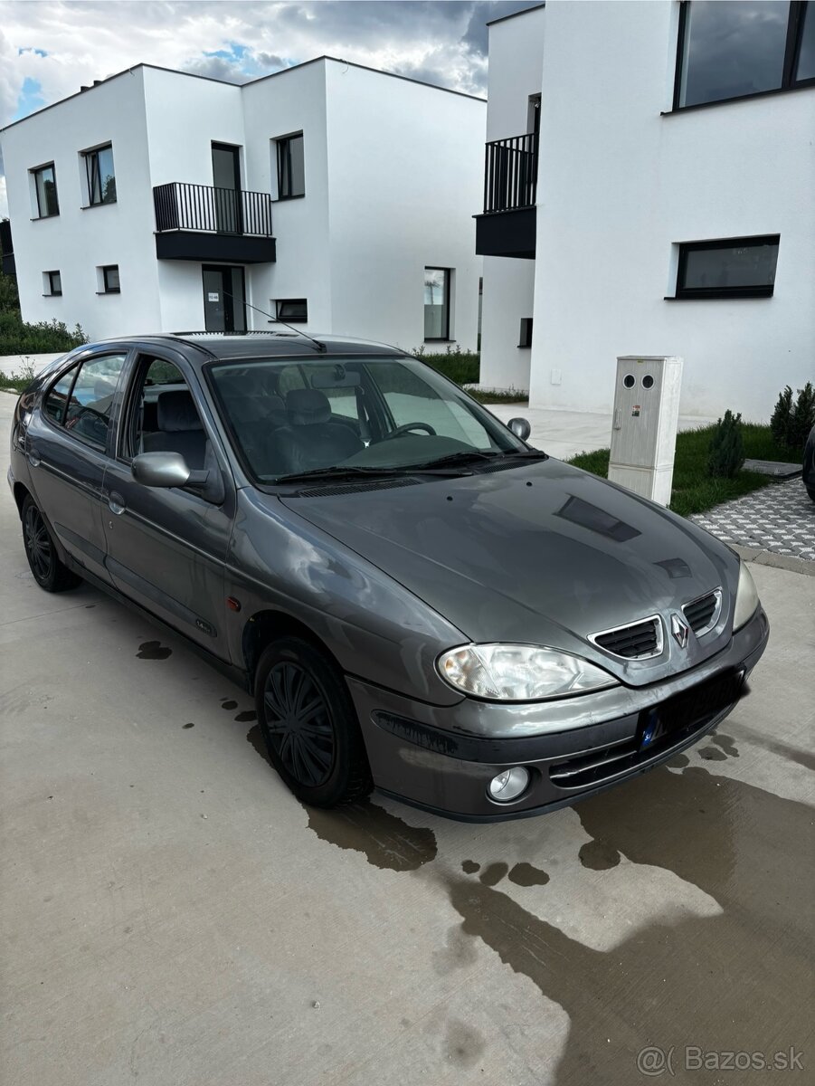 predám RENAULT Megane