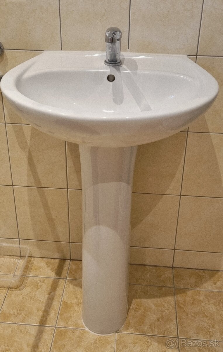 Umyvadlo + bateria a kryt na sifon