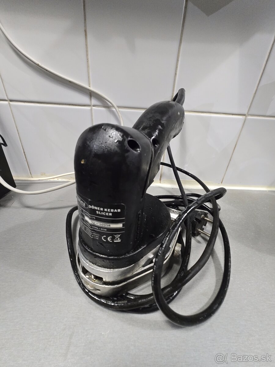 Elektrický nôž na kebab