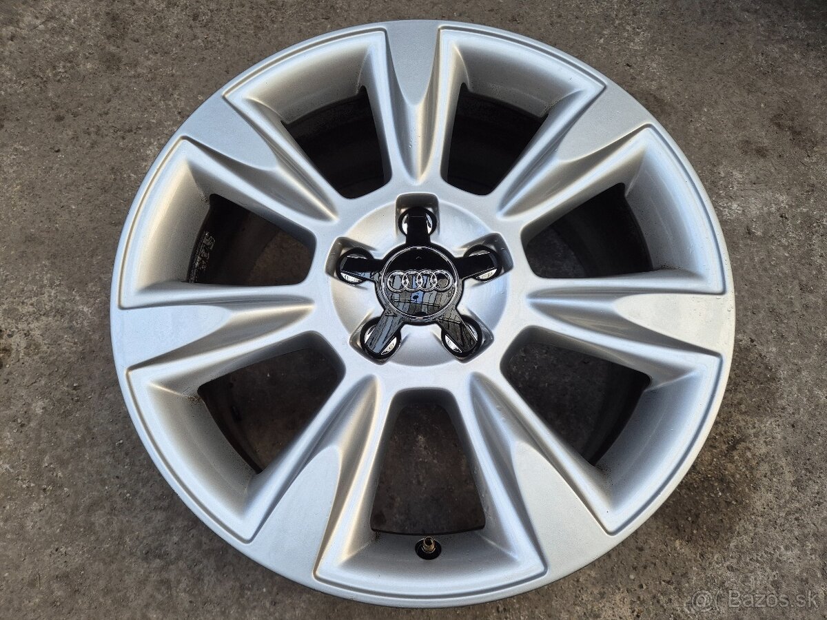 5x112 r17 ET28 x 7,5J elektróny originál AUDI